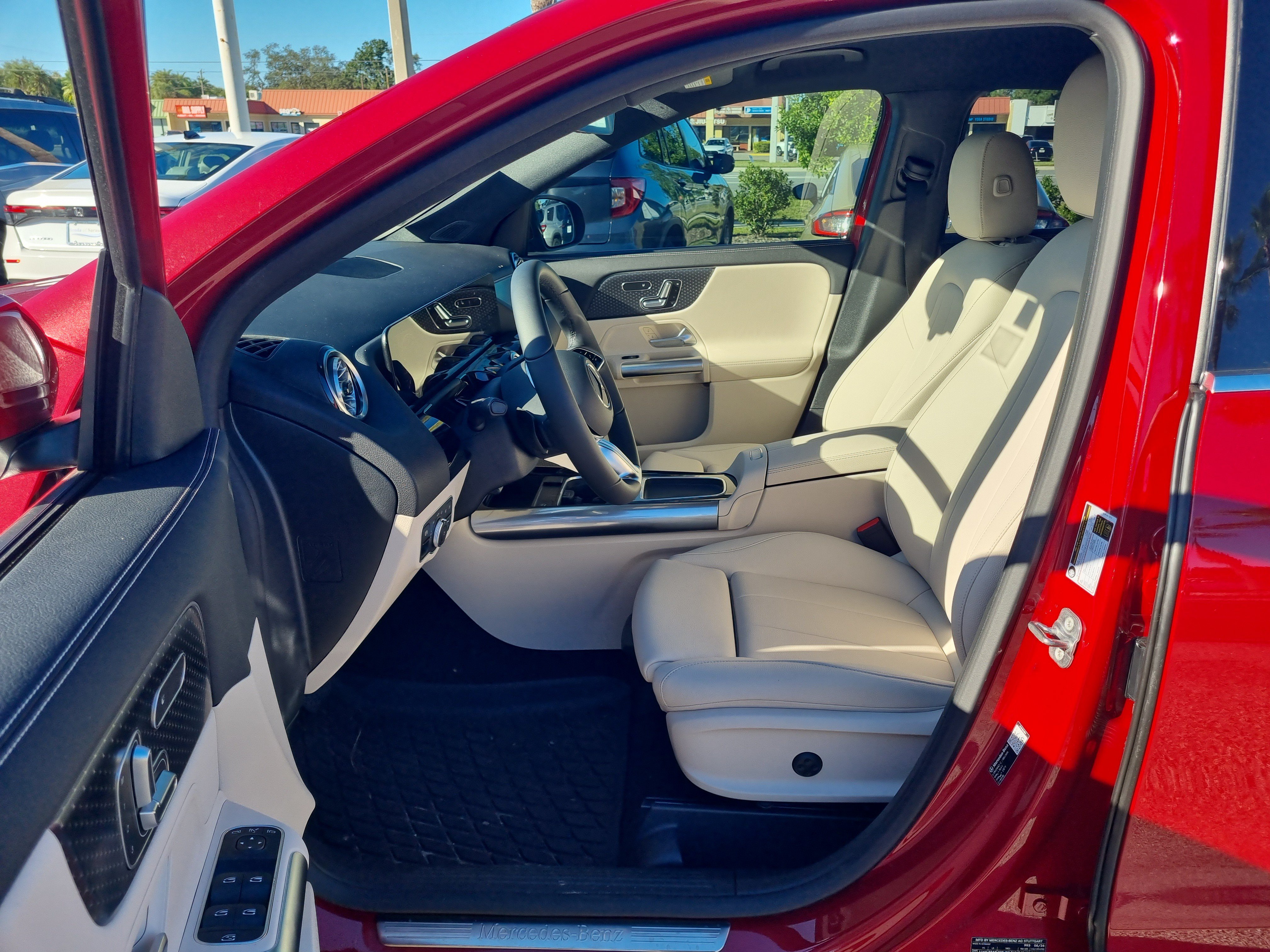 Used 2026 Mercedes-Benz GLA 250 image 23
