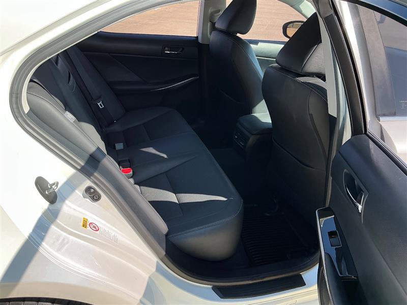 Used 2016 Lexus IS 200t RWD image 38