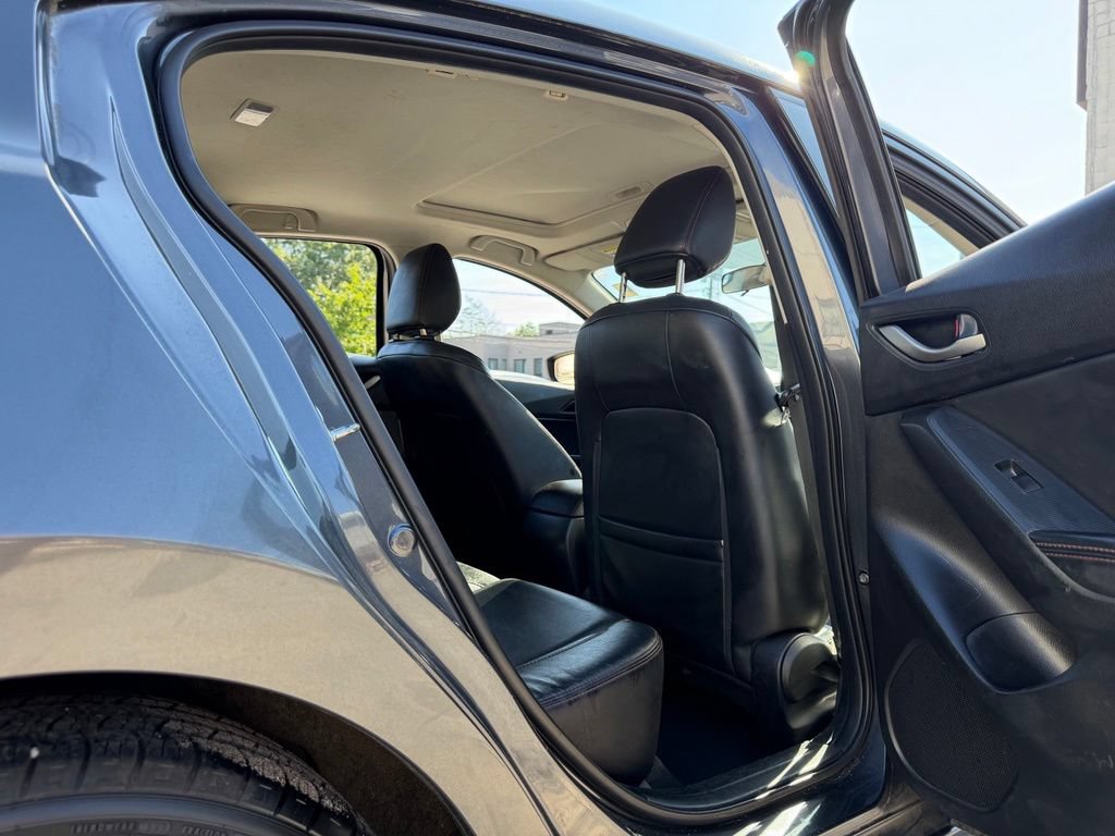 Used 2014 MAZDA MAZDA3 i Grand Touring FWD image 9