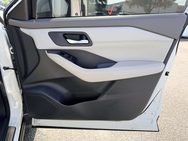 Certified 2023 Nissan Rogue SL w/ SL Premium Package AWD/4WD image 8
