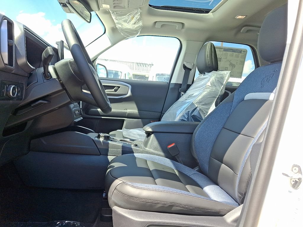 New 2025 Ford Bronco Sport Outer Banks w/ Outer Banks Tech Package+ AWD/4WD image 7