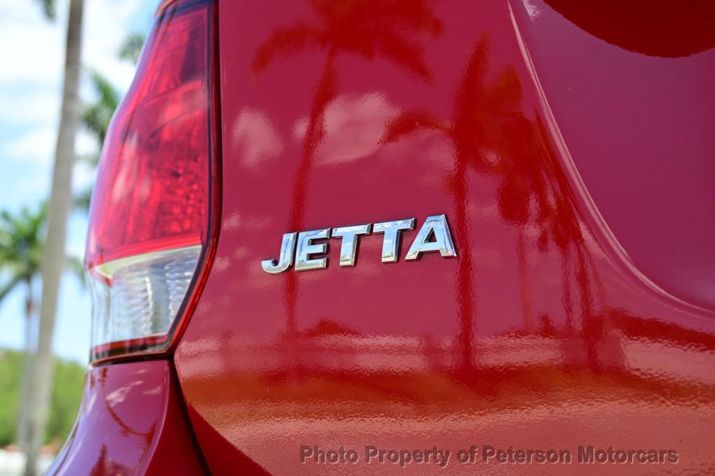 Used 2011 Volkswagen Jetta TDI image 18