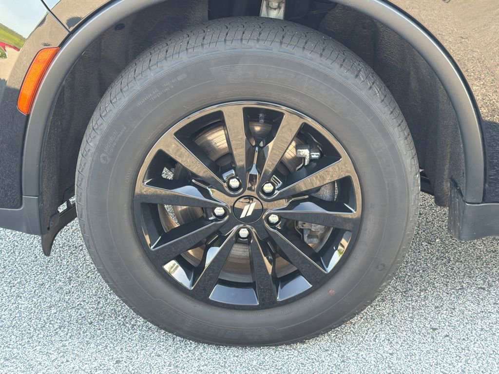 Used 2024 Dodge Durango SXT w/ Trailer Tow Group IV AWD/4WD image 11