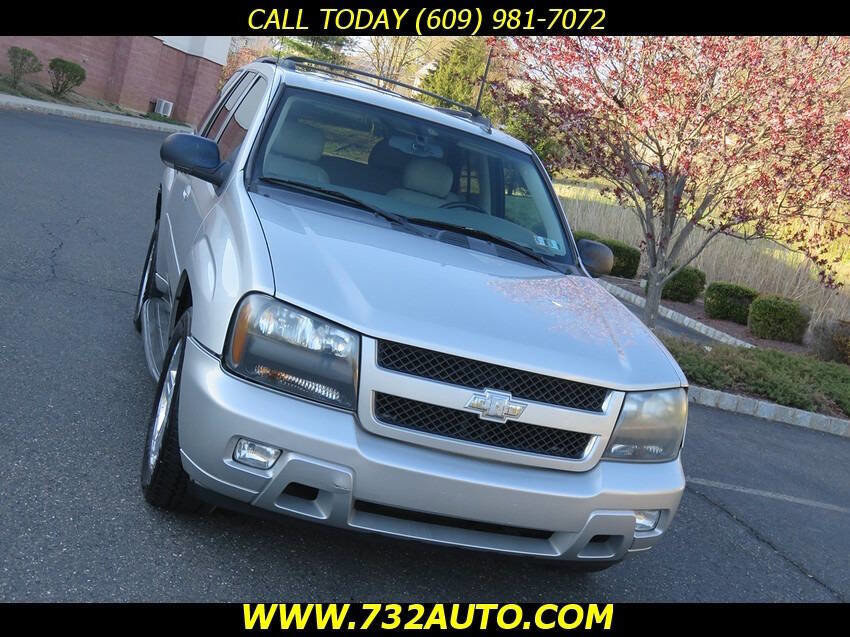 Used 2008 Chevrolet TrailBlazer LT w/ Sun And 6-Disc Cd Package AWD/4WD image 14