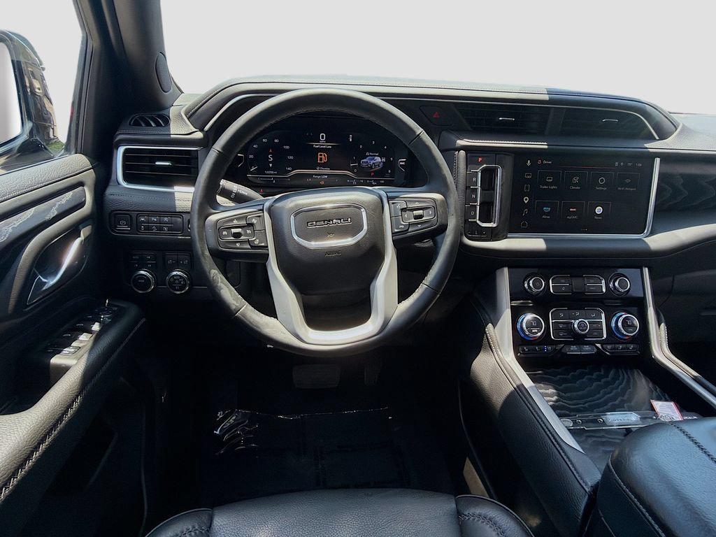 Used 2023 GMC Yukon Denali AWD/4WD image 20