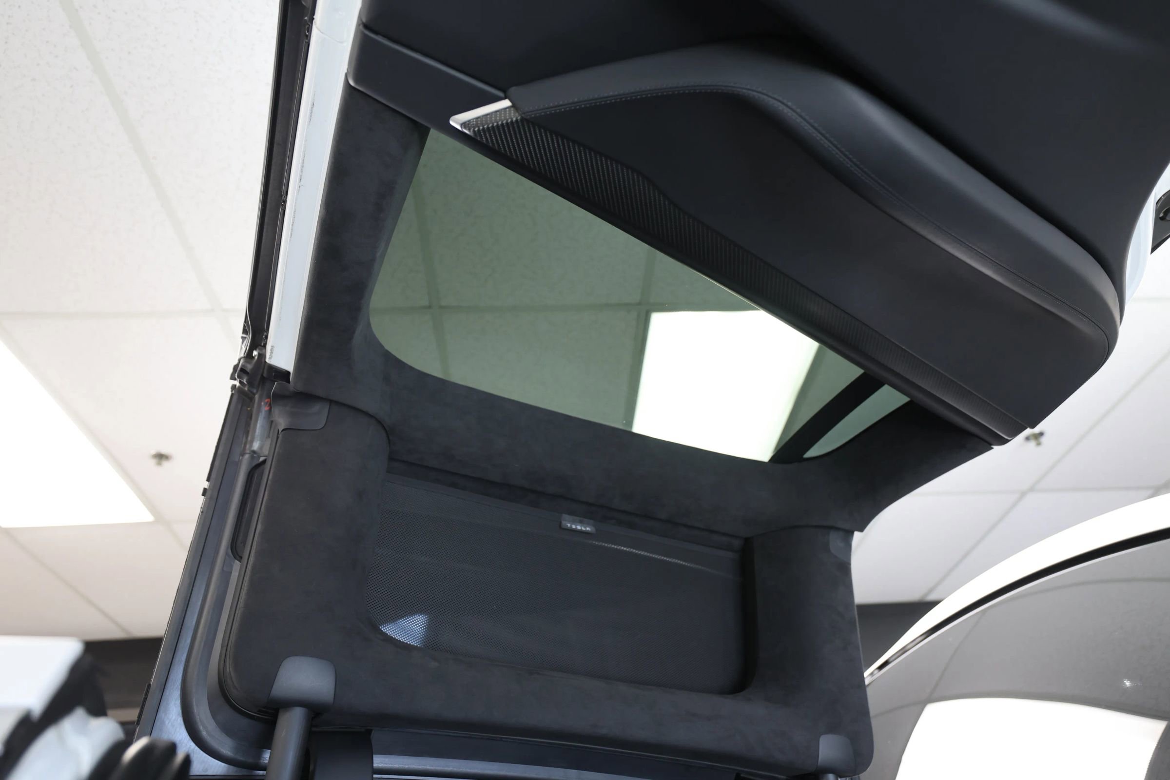 Used 2016 Tesla Model X Performance image 49