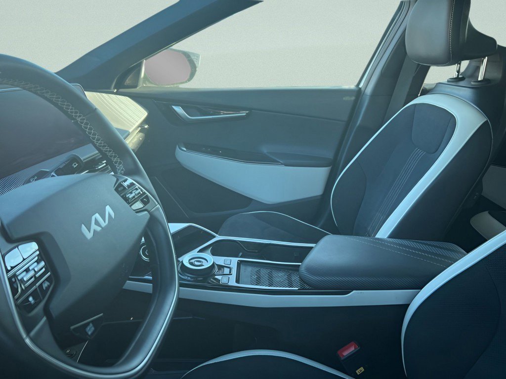 Used 2023 Kia EV6 GT-Line w/ GT-Line Suede Seat Package image 16