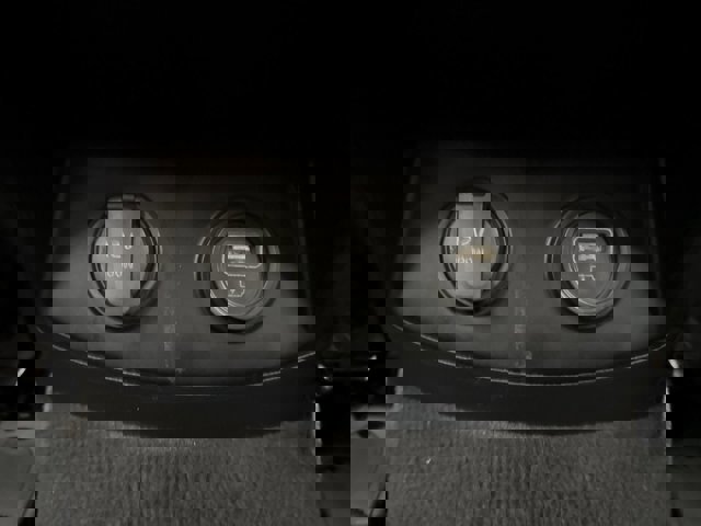 Used 2023 Kia Sorento LX image 18