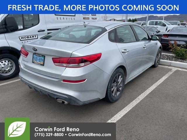Used 2020 Kia Optima LX FWD image 3