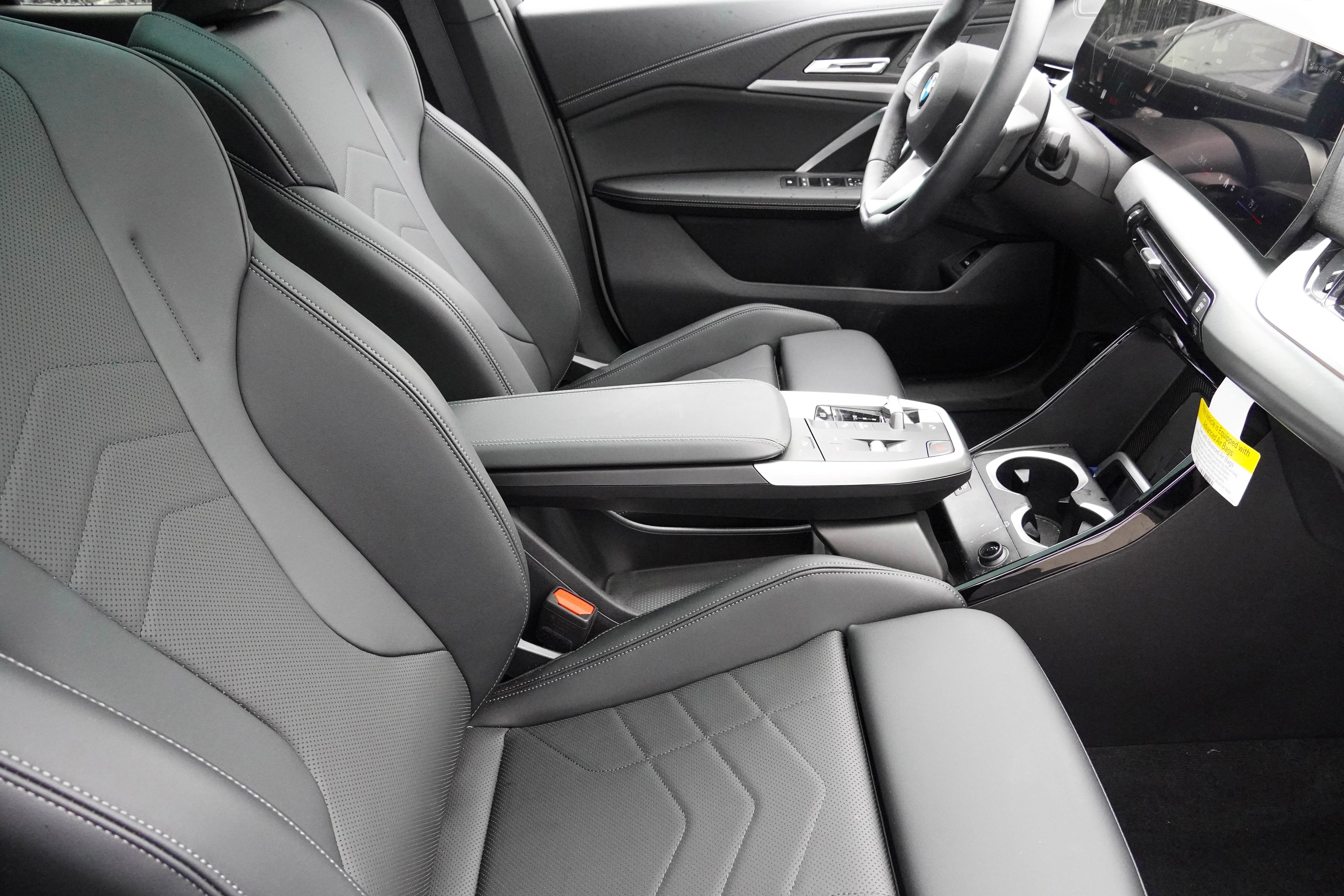 Used 2026 BMW X2 xDrive28i w/ Technology Package image 12