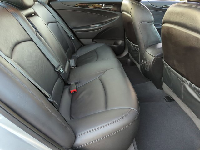 Used 2013 Hyundai Sonata Limited w/ Premium Pkg image 19