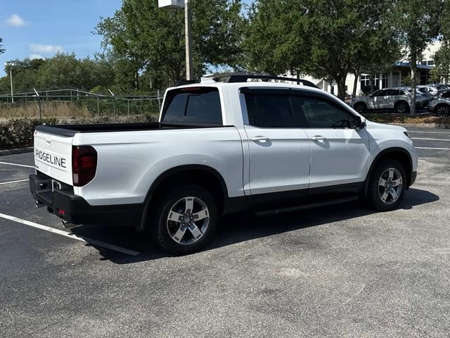 Certified 2024 Honda Ridgeline RTL image 3