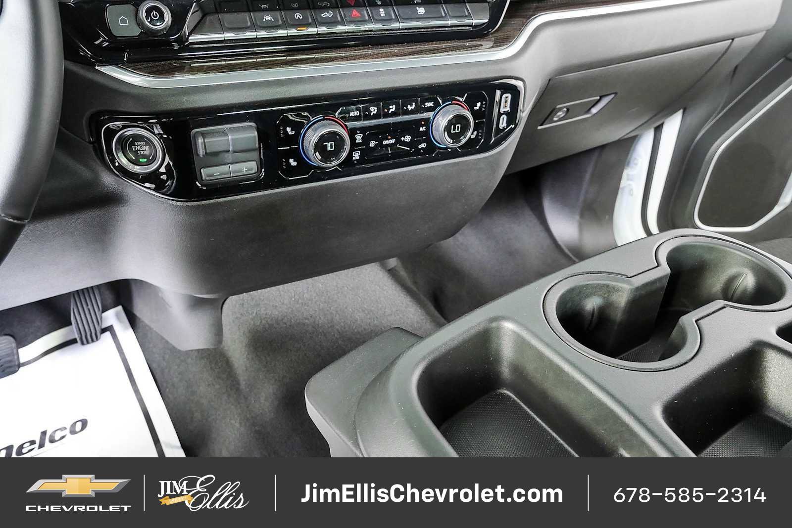Certified 2026 Chevrolet Silverado 1500 RST AWD/4WD image 18