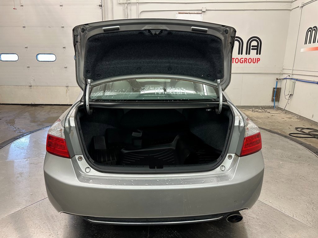 Used 2015 Honda Accord EX-L image 17