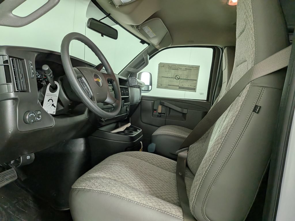 New 2026 Chevrolet Express 2500 w/ Driver Convenience Package RWD image 19