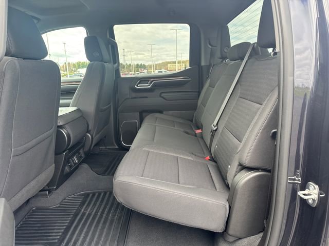 Used 2023 Chevrolet Silverado 1500 LT AWD/4WD image 29