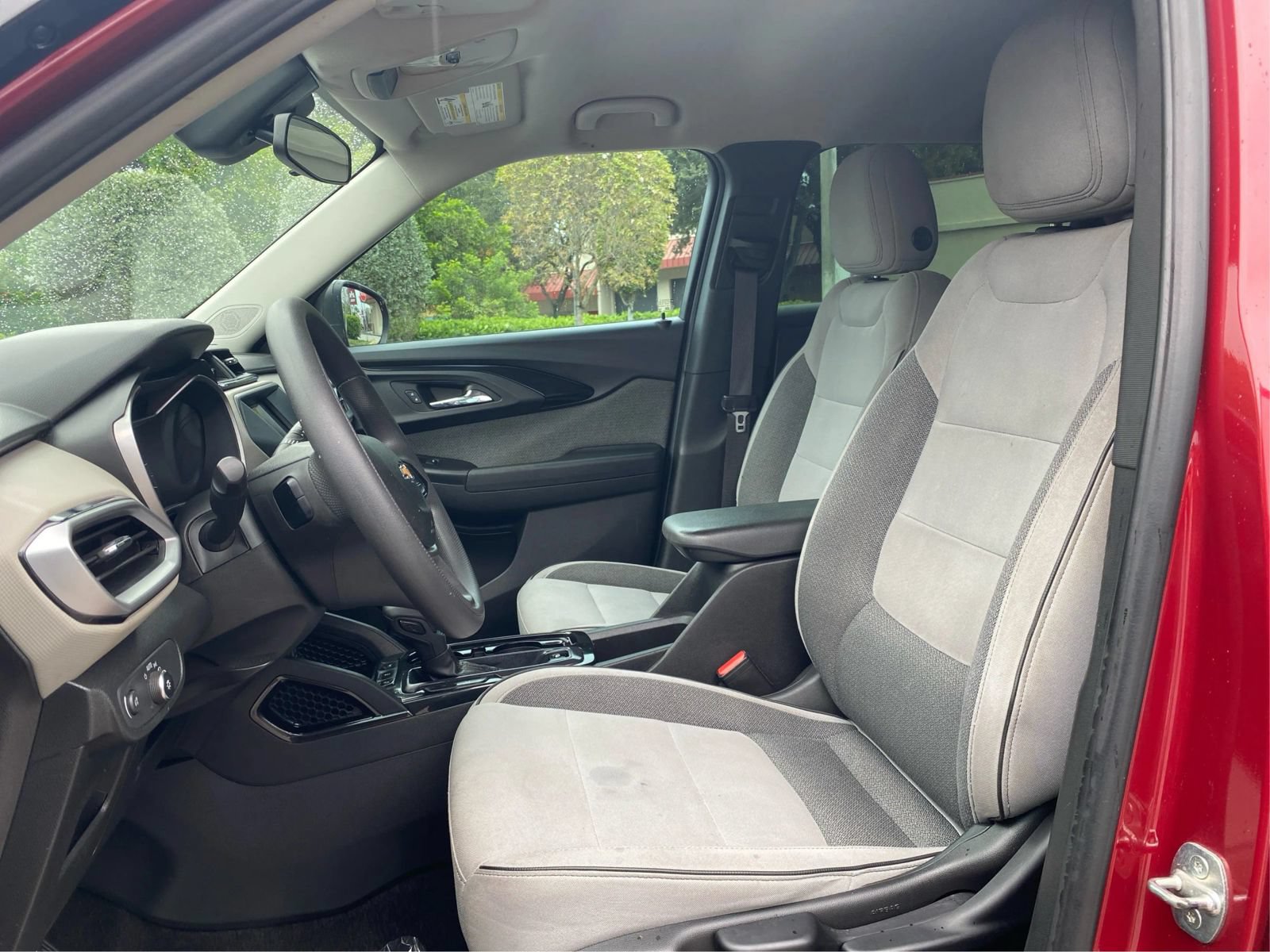 Used 2021 Chevrolet TrailBlazer LS FWD image 9