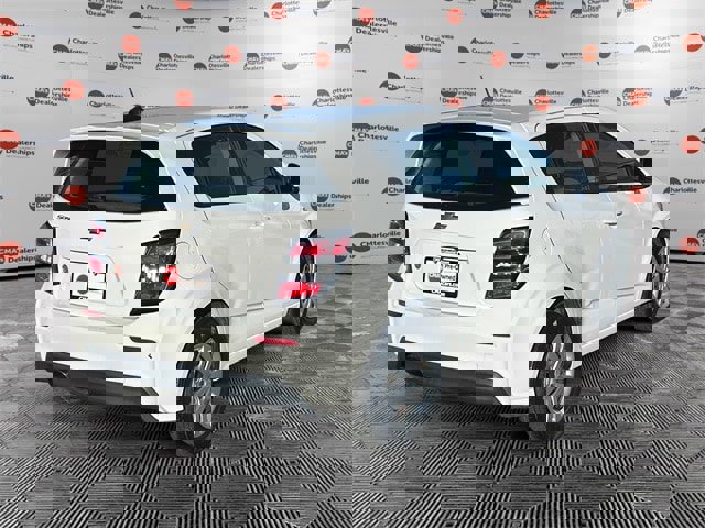 Used 2018 Chevrolet Sonic LT image 5