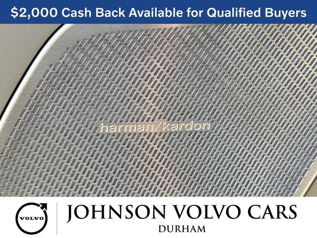 New 2026 Volvo XC60 T8 Plus w/ Climate Package AWD/4WD image 10