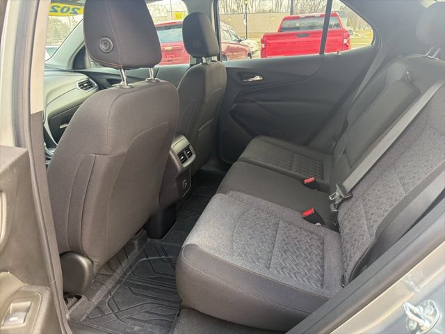 Certified 2024 Chevrolet Equinox LT w/ LPO, Floor Liner Package FWD image 18