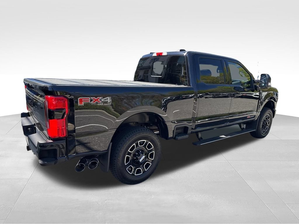 Used 2025 Ford F350 Platinum AWD/4WD image 13