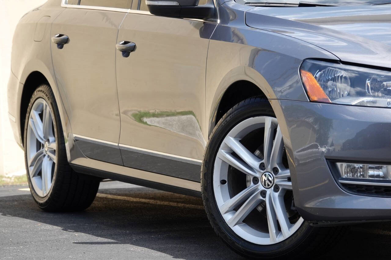 Used 2013 Volkswagen Passat TDI SEL Premium image 40