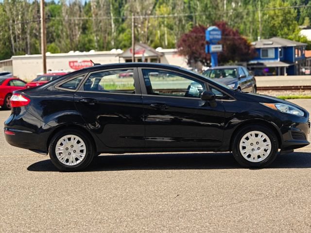 Used 2016 Ford Fiesta S FWD image 10