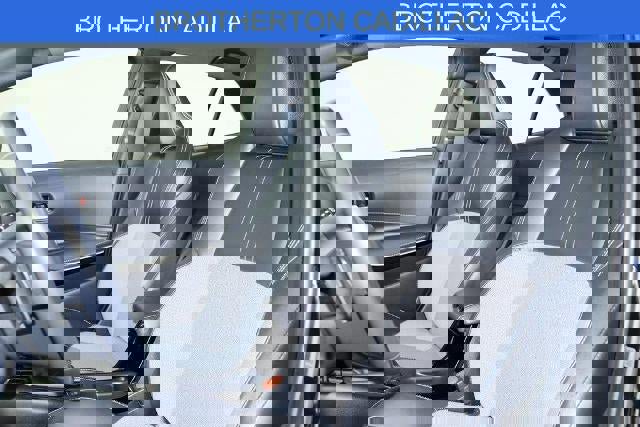 Used 2021 Toyota Corolla XSE image 21