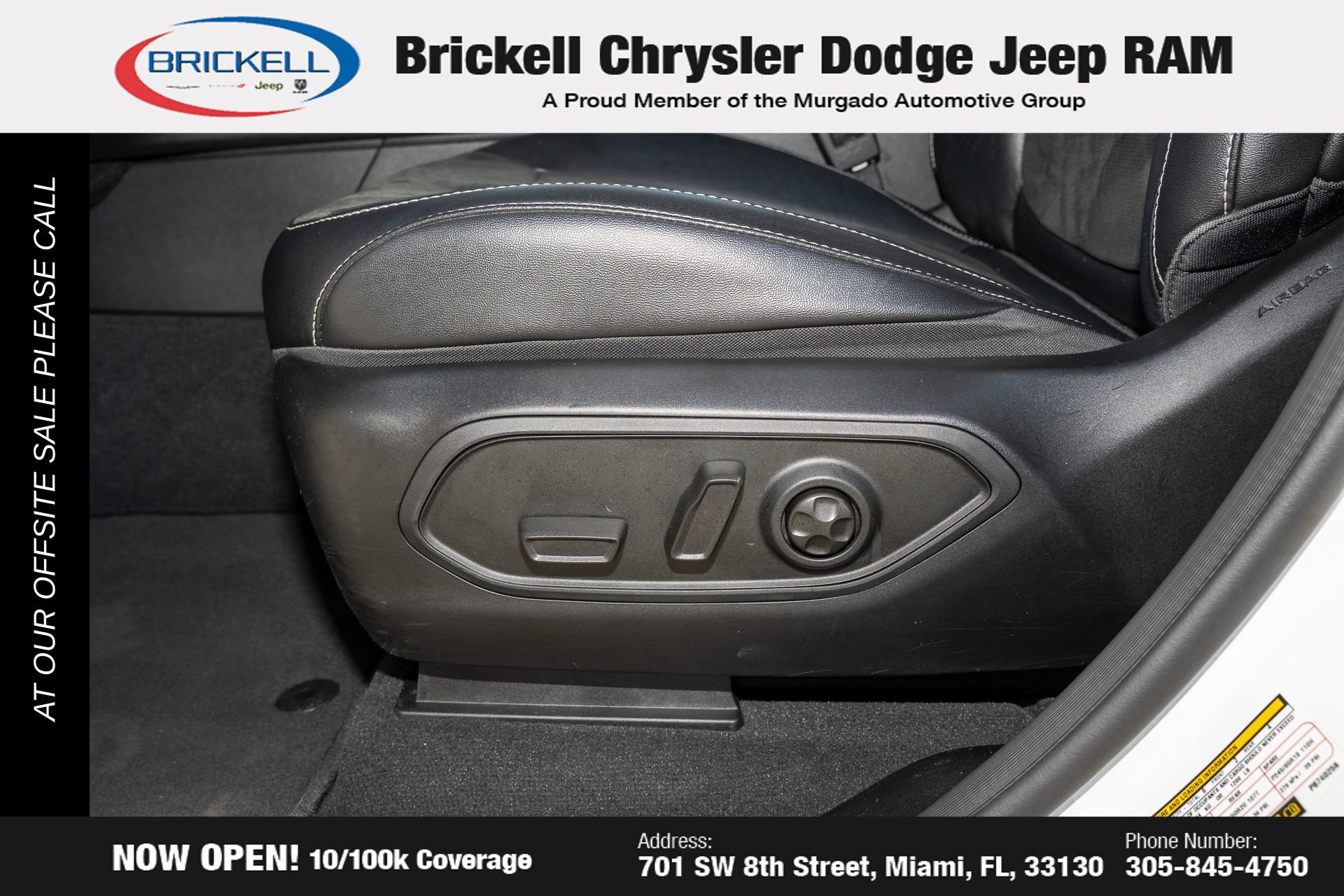 Used 2023 Jeep Grand Cherokee L Laredo image 31