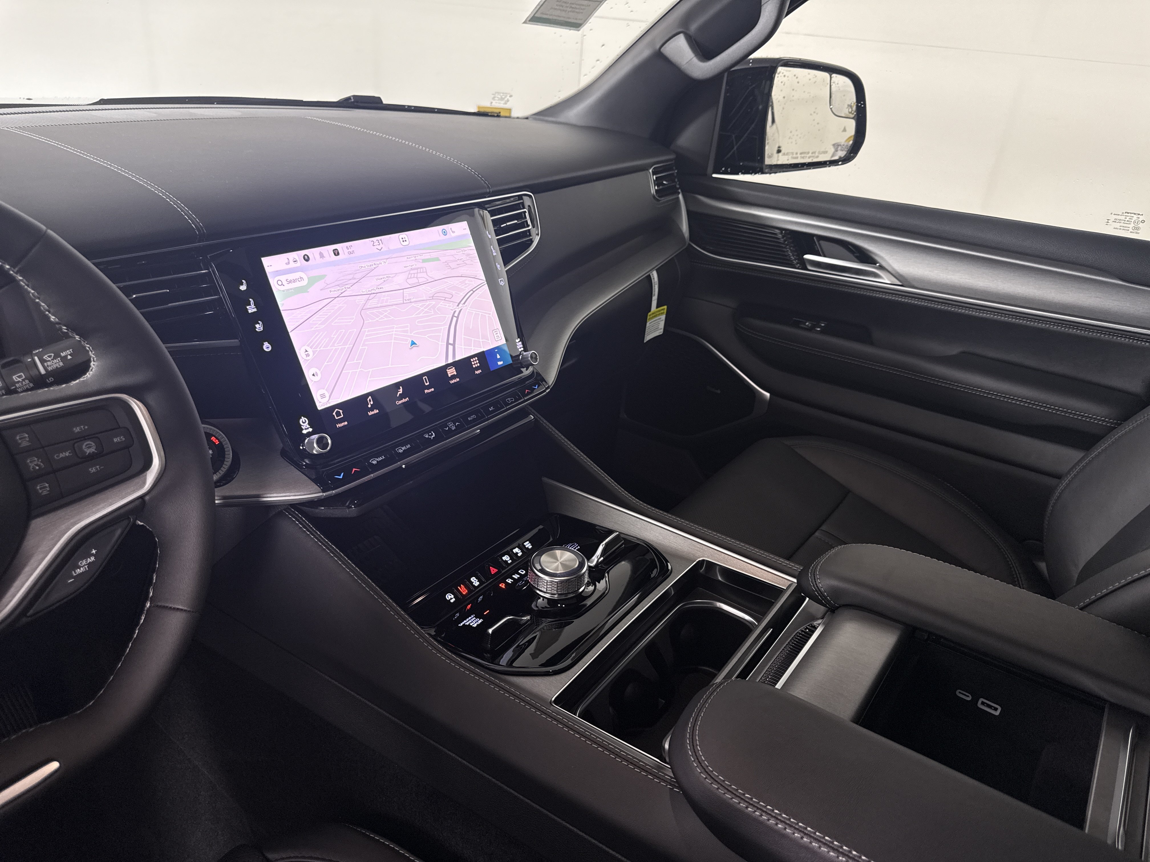 New 2026 Jeep Grand Wagoneer Limited AWD/4WD image 27