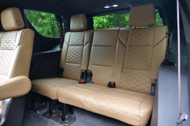 Used 2022 Cadillac Escalade Sport w/ Touring Package AWD/4WD image 36