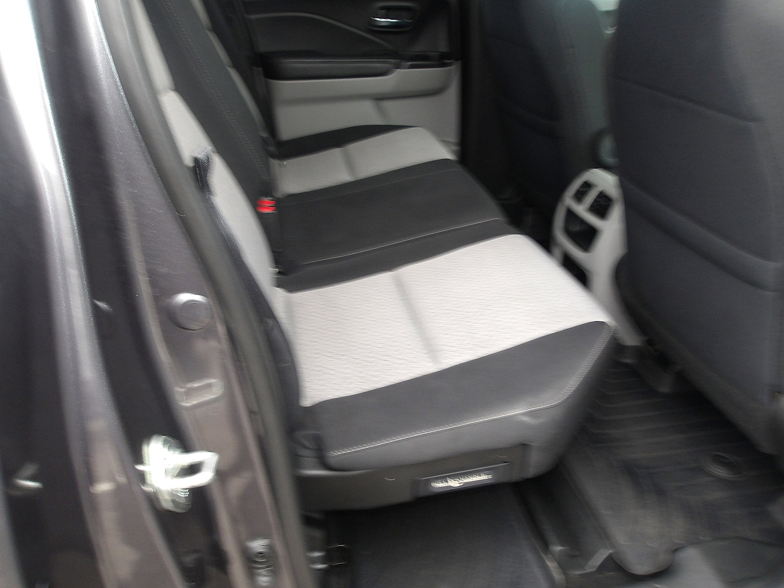 Used 2017 Honda Ridgeline RTS image 10