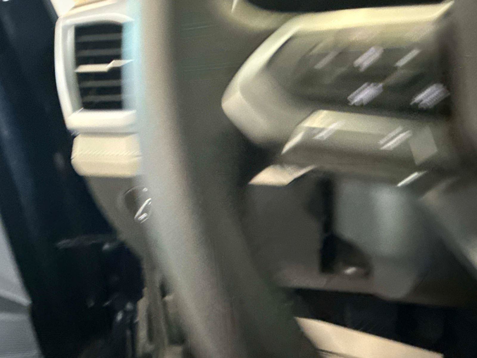 New 2026 Volkswagen Taos SE AWD/4WD image 30