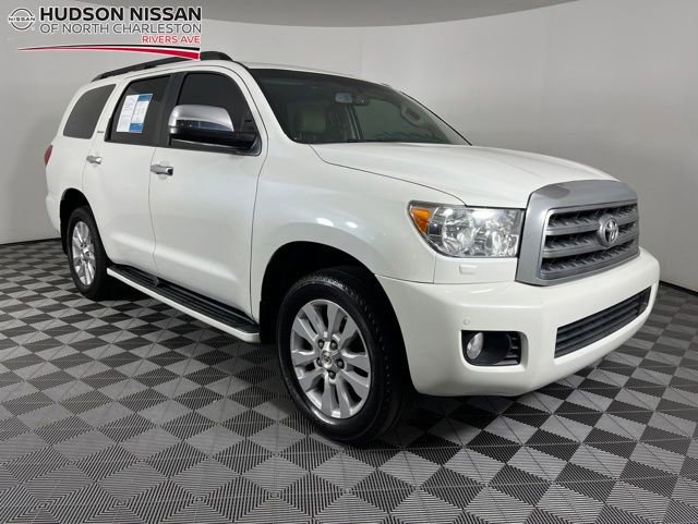 Used 2017 Toyota Sequoia Platinum RWD image 1