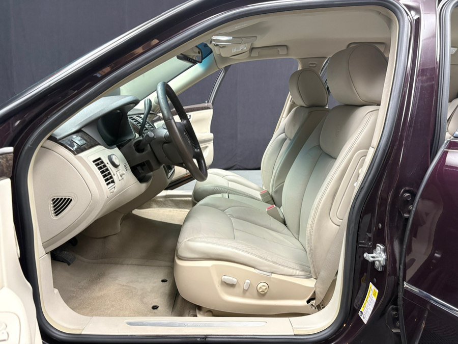Used 2008 Cadillac DTS Luxury I FWD image 26