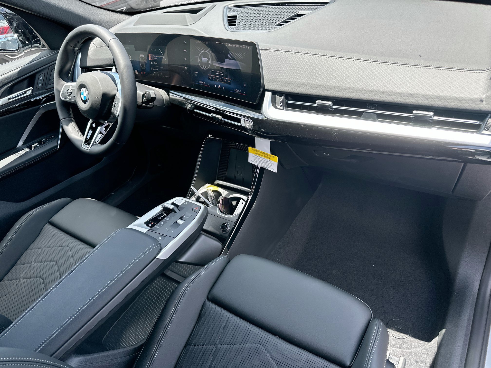New 2026 BMW X2 xDrive28i w/ Technology Package AWD/4WD image 23
