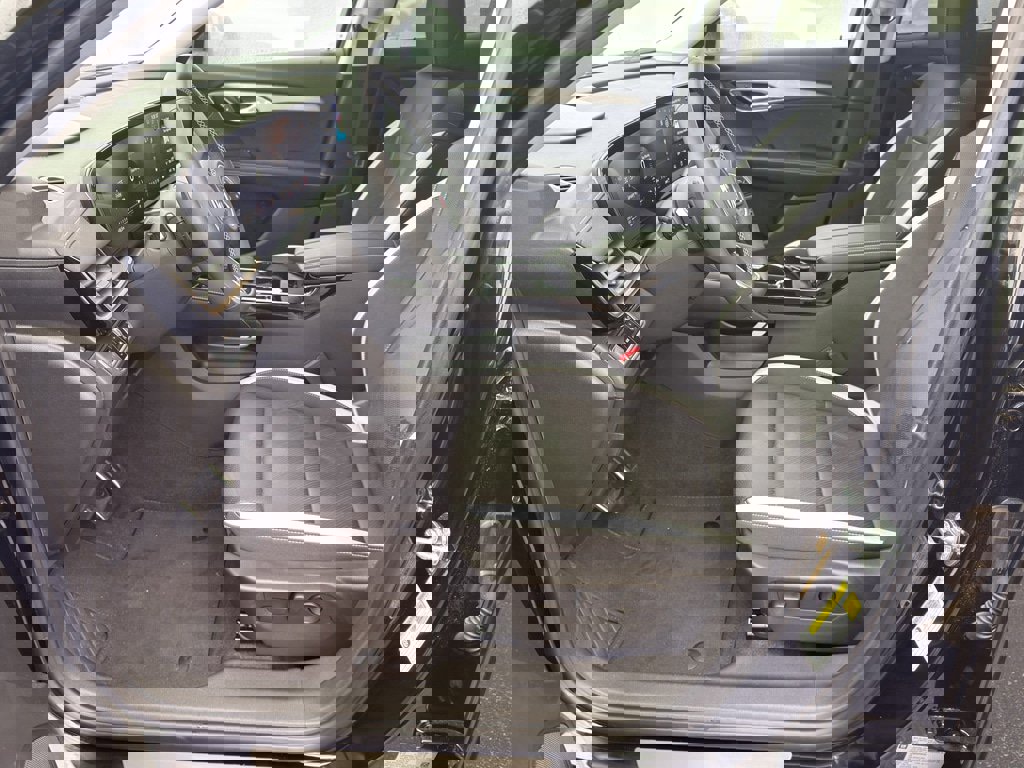 New 2025 Buick Envision Sport Touring image 8