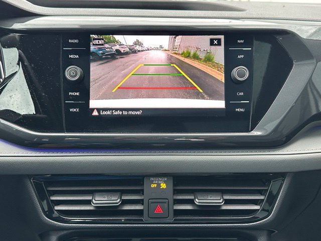 Certified 2023 Volkswagen Taos SEL AWD/4WD image 34