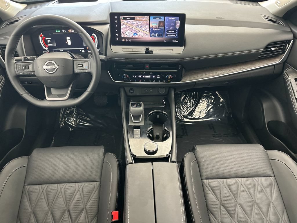 Used 2026 Nissan Rogue Platinum w/ Platinum Premium Package AWD/4WD image 12