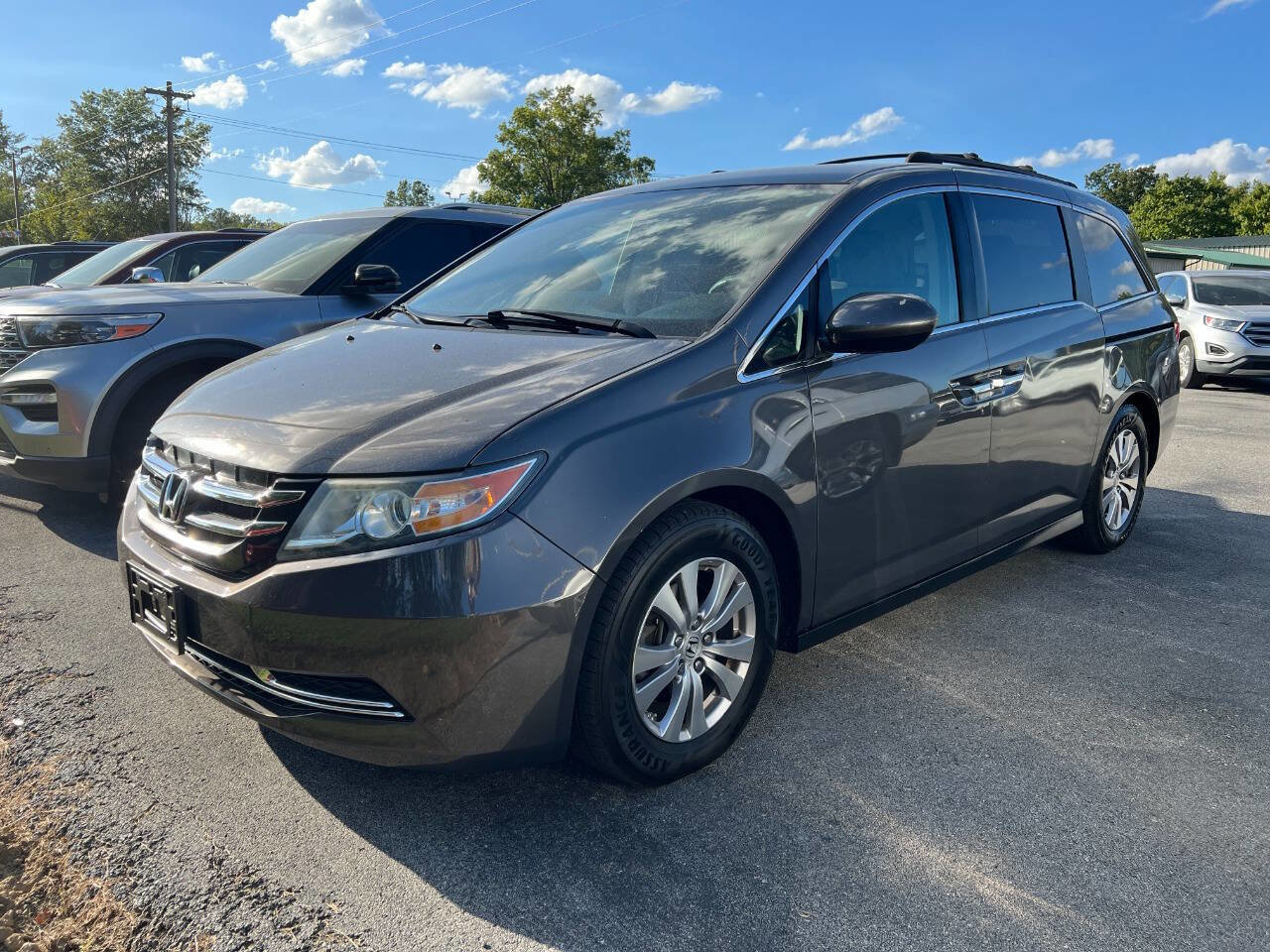 Used 2014 Honda Odyssey EX image 1
