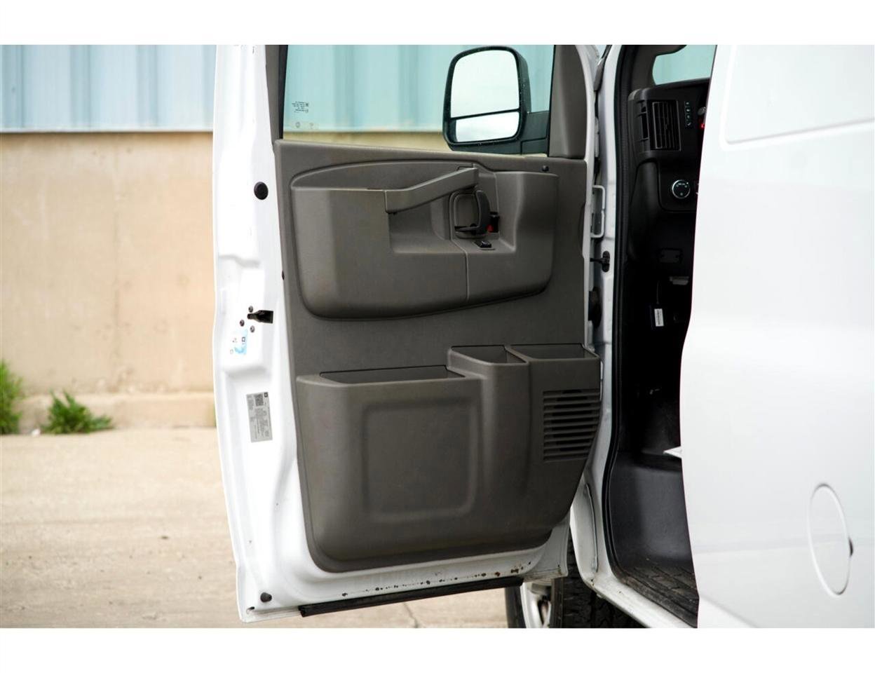 Used 2019 Chevrolet Express 2500 w/ Driver Convenience Package image 22