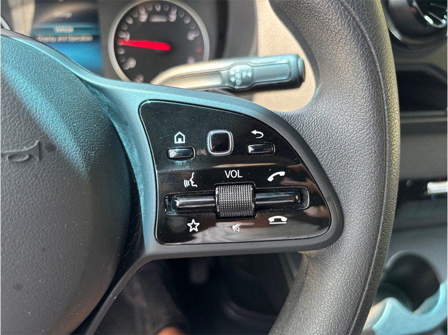 Used 2024 Mercedes-Benz Sprinter 2500 image 27