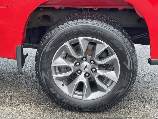 Certified 2019 Chevrolet Silverado 1500 RST image 12