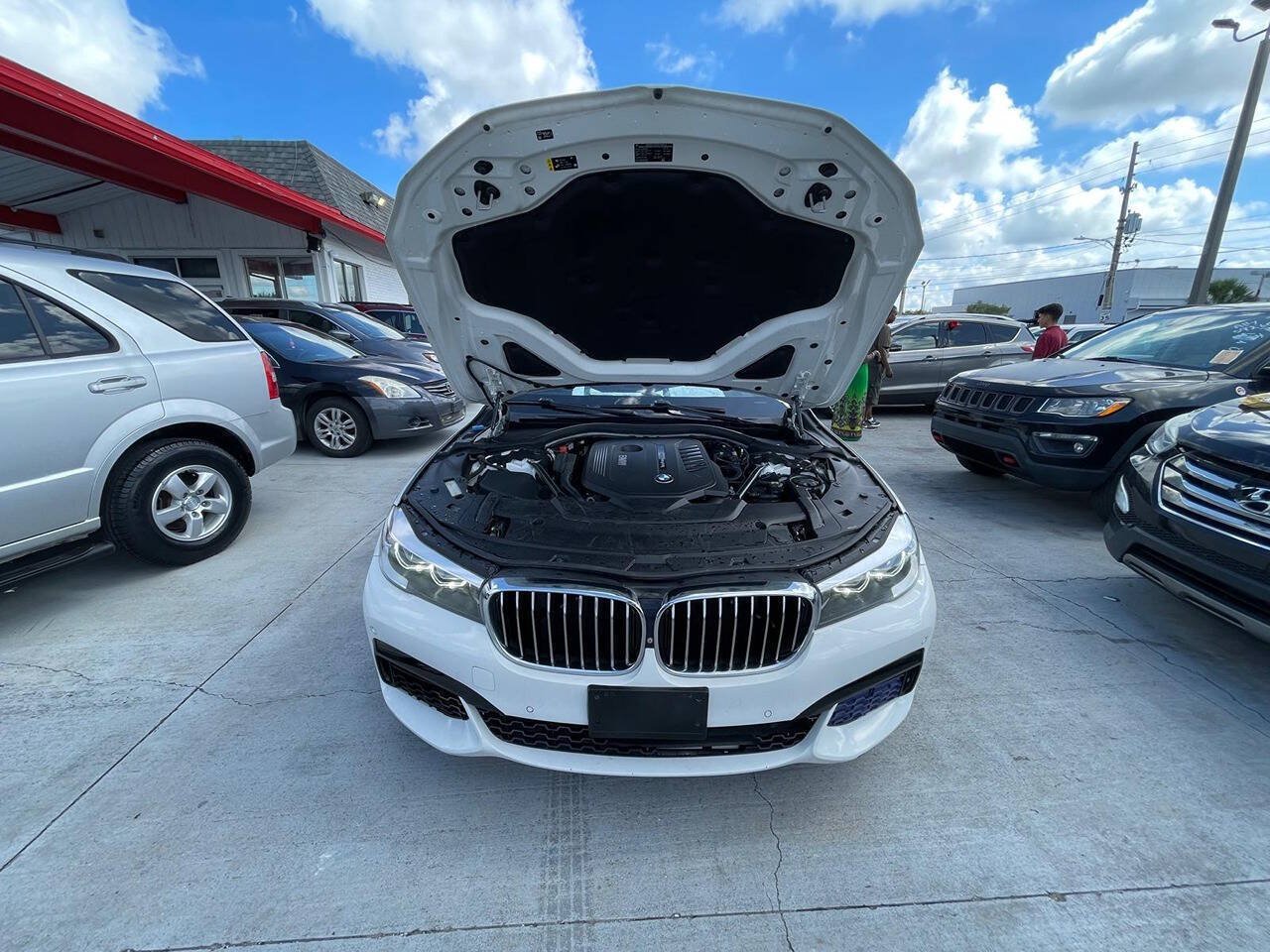 Used 2017 BMW 740i RWD image 18