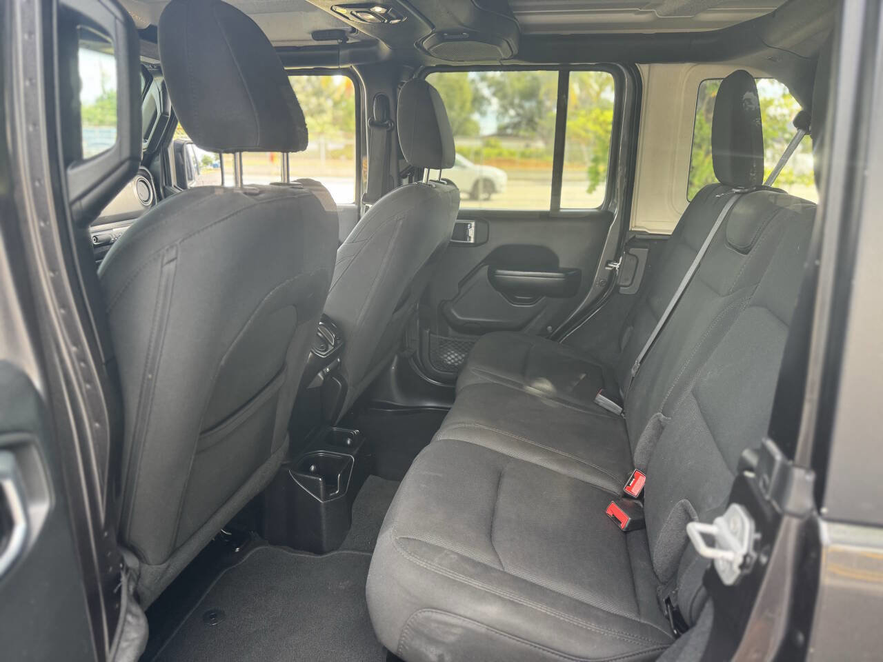 Used 2020 Jeep Wrangler Unlimited Sport S image 8