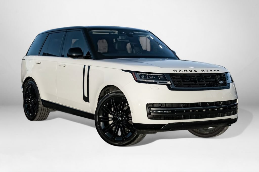 Used 2022 Land Rover Range Rover SE AWD/4WD image 3