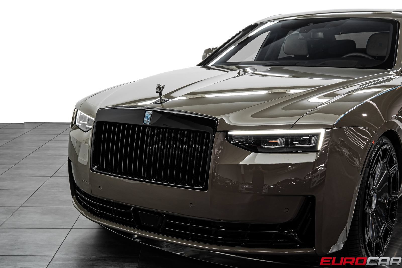 Used 2025 Rolls-Royce Ghost AWD/4WD image 14