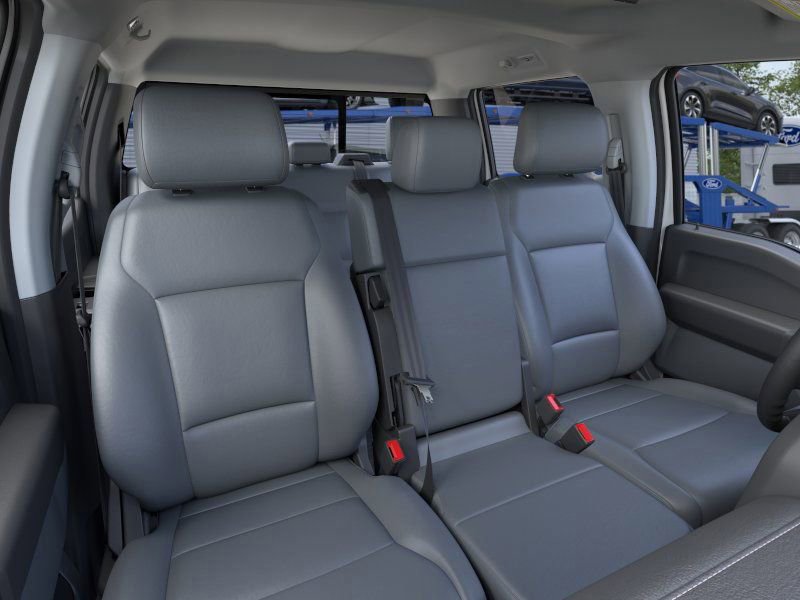 New 2026 Ford F550 4x4 Crew Cab image 10
