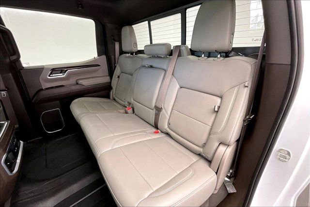 Used 2022 GMC Sierra 1500 SLT w/ SLT Premium Plus Package image 19