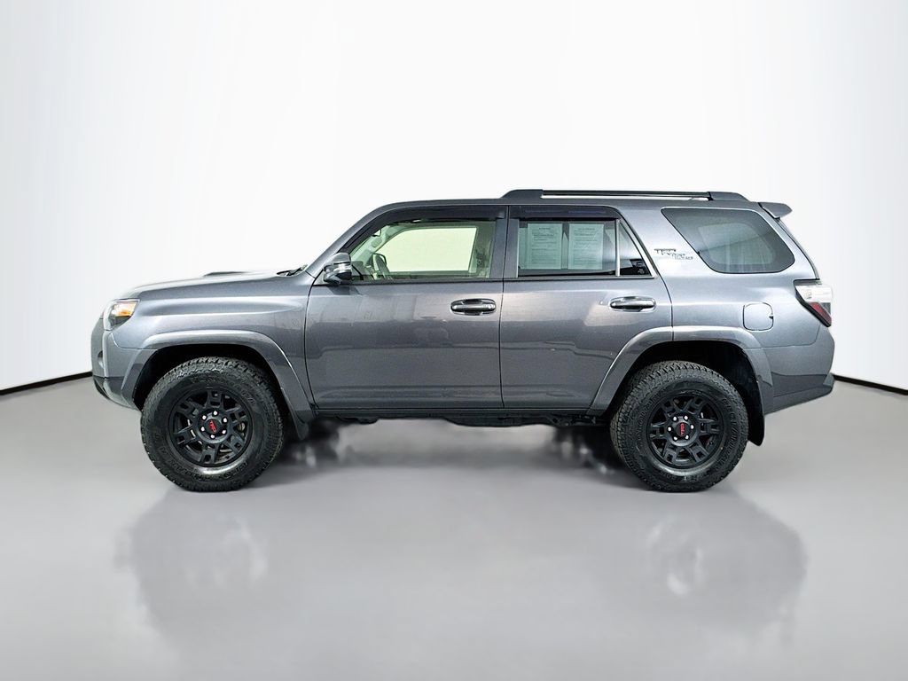 Used 2023 Toyota 4Runner TRD Off-Road Premium w/ Moonroof Package AWD/4WD image 8